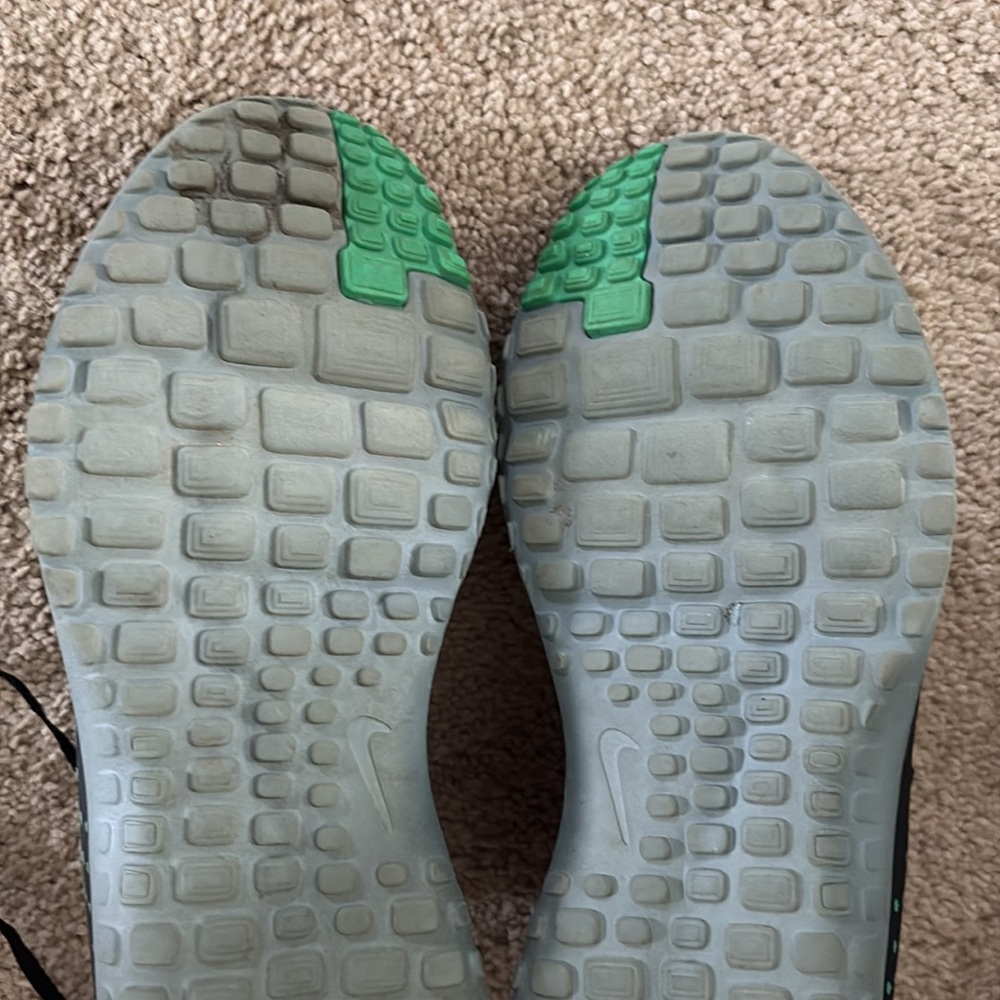 Nike Green/Black/Grey Leopard Print Shoes - Picture 6 of 9